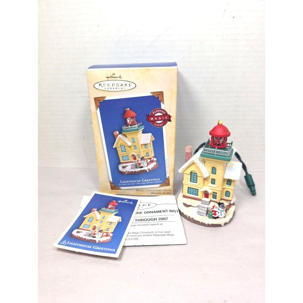 2004 Vintage Hallmark Keepsake Magic Ornament Lighthouse Greetings